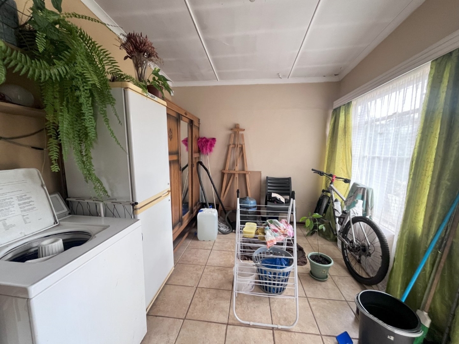 4 Bedroom Property for Sale in Park West Free State